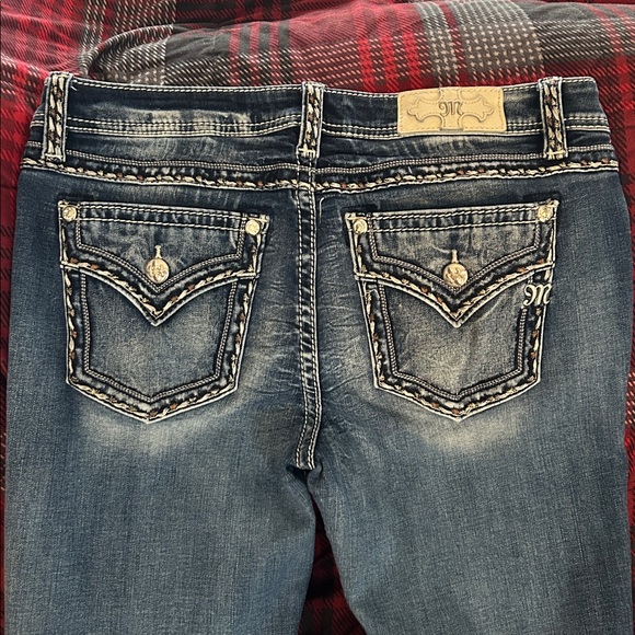 Miss Me Mid-Rise Boot Jeans - Picture 6 of 7